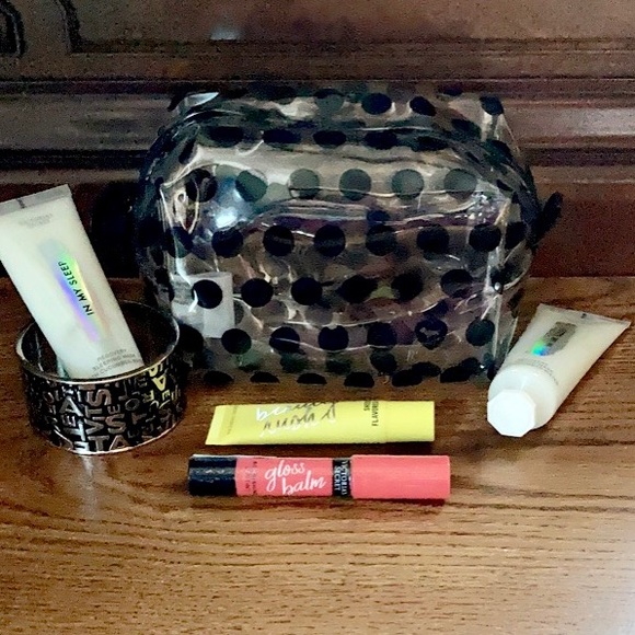 NWT 6pc VICTORIA SECRET/PINK BUNDLE
